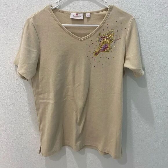 Quaker Factory Beige Seashell Shirt Size Small - Picture 1 of 5